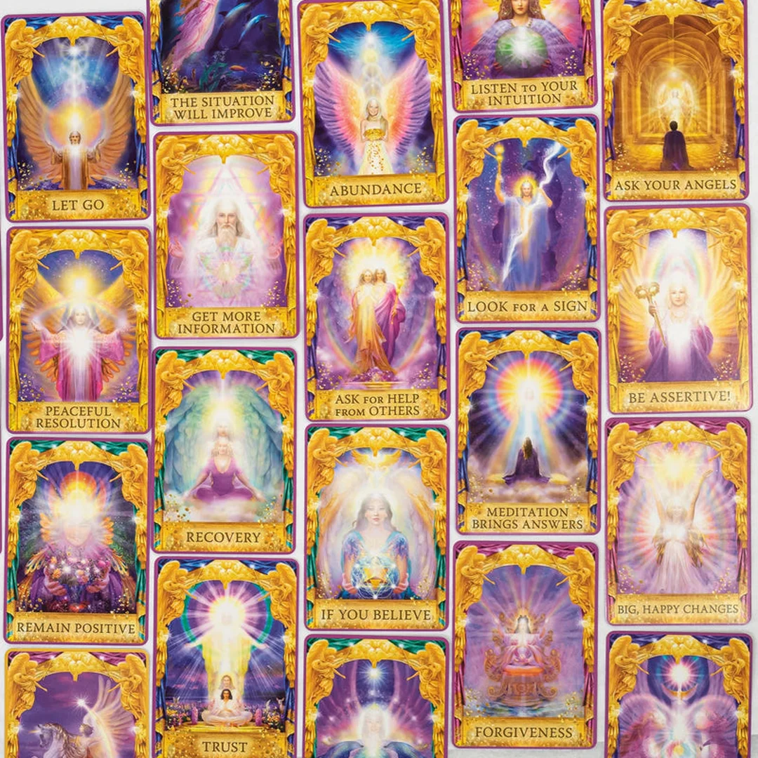angel oracle cards với hộp và bài dùng trong phần câu hỏi thường gặp