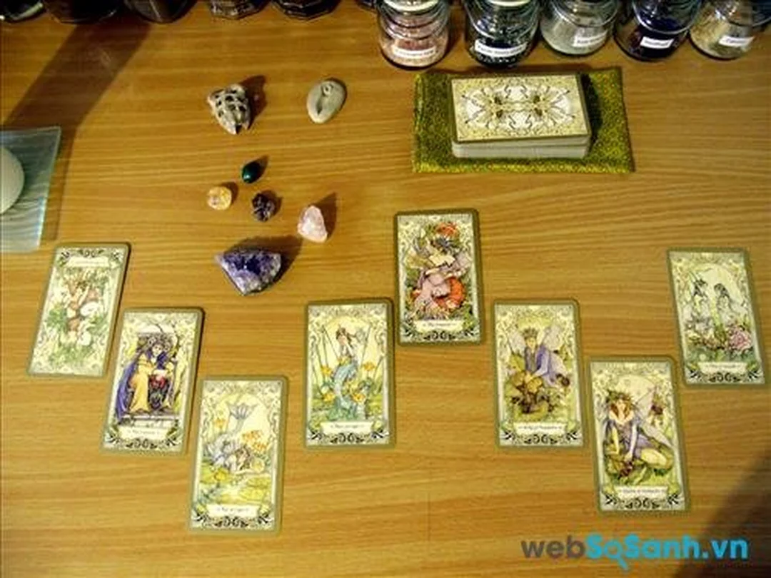 bài tarot mua ở đâu hà nội so sánh mua trực tiếp và online