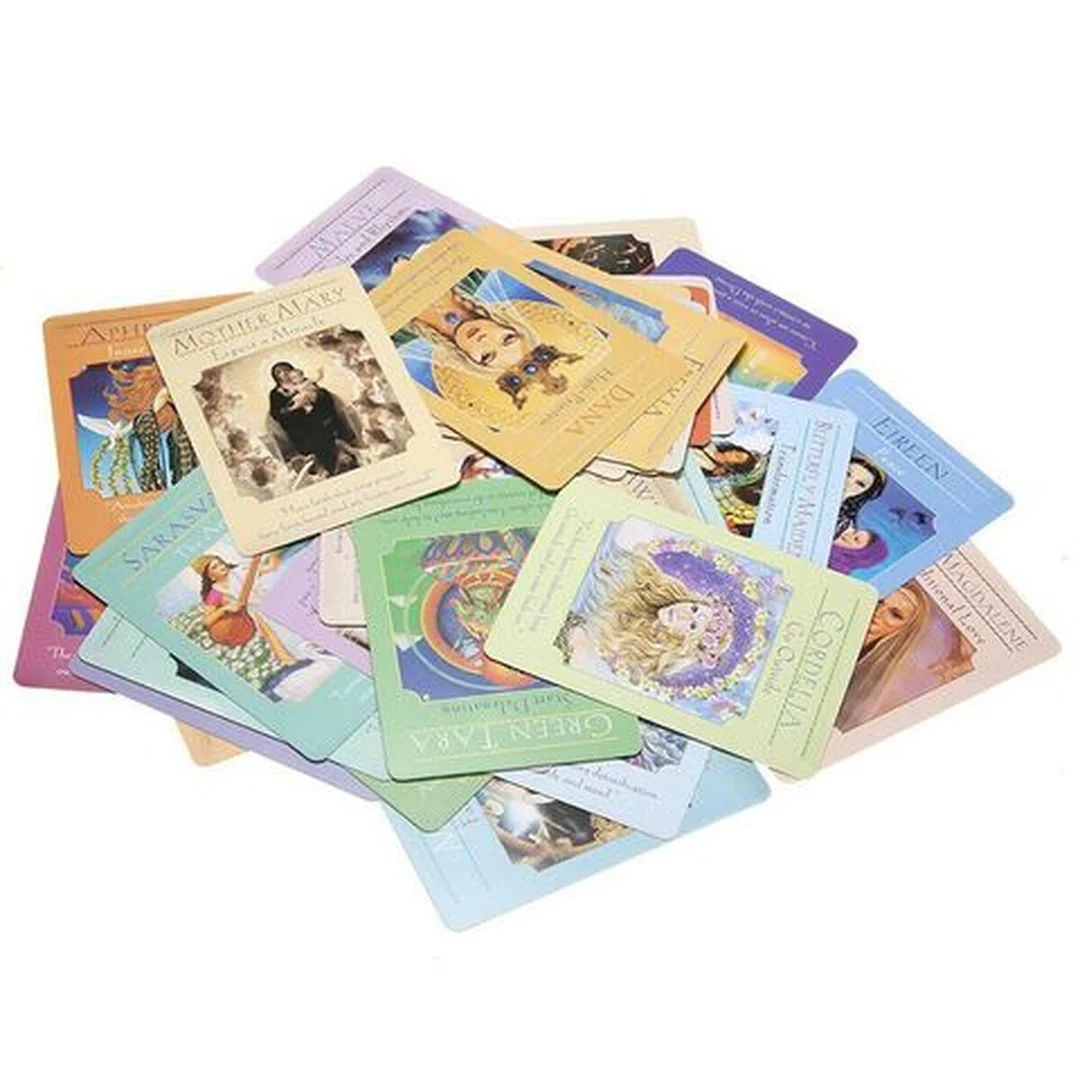 Bộ bài Tarot Oracle trong nghi thức tắm trăng Bộ bài dùng trong nghi thức tắm trăng cho bài tarot