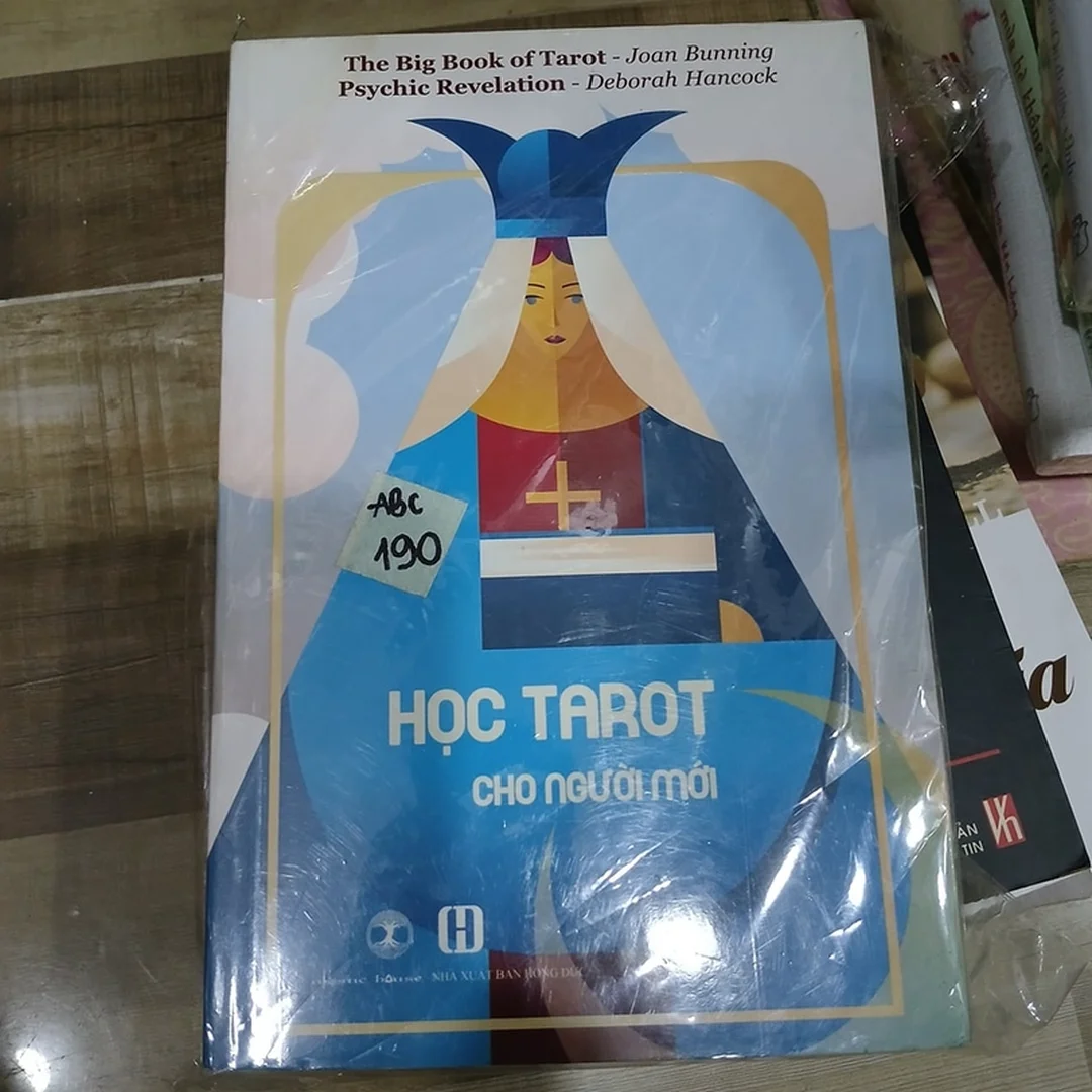Bộ bài Tarot cho người mới thực hành học tarot vn bộ bài tarot vn cho người mới thực hành trải bài