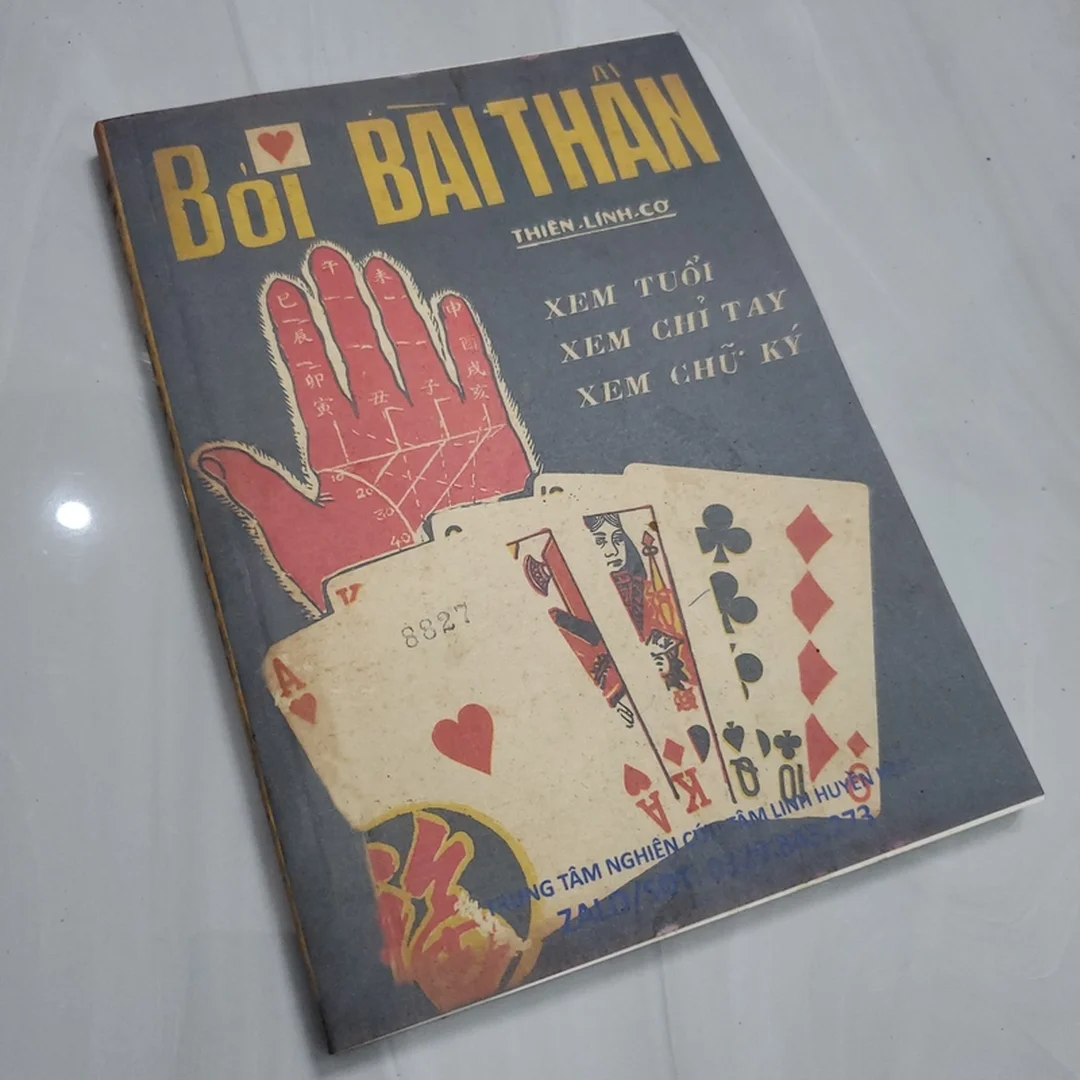 bói bài tâm linh so sánh Tarot bài Tây và Oracle card