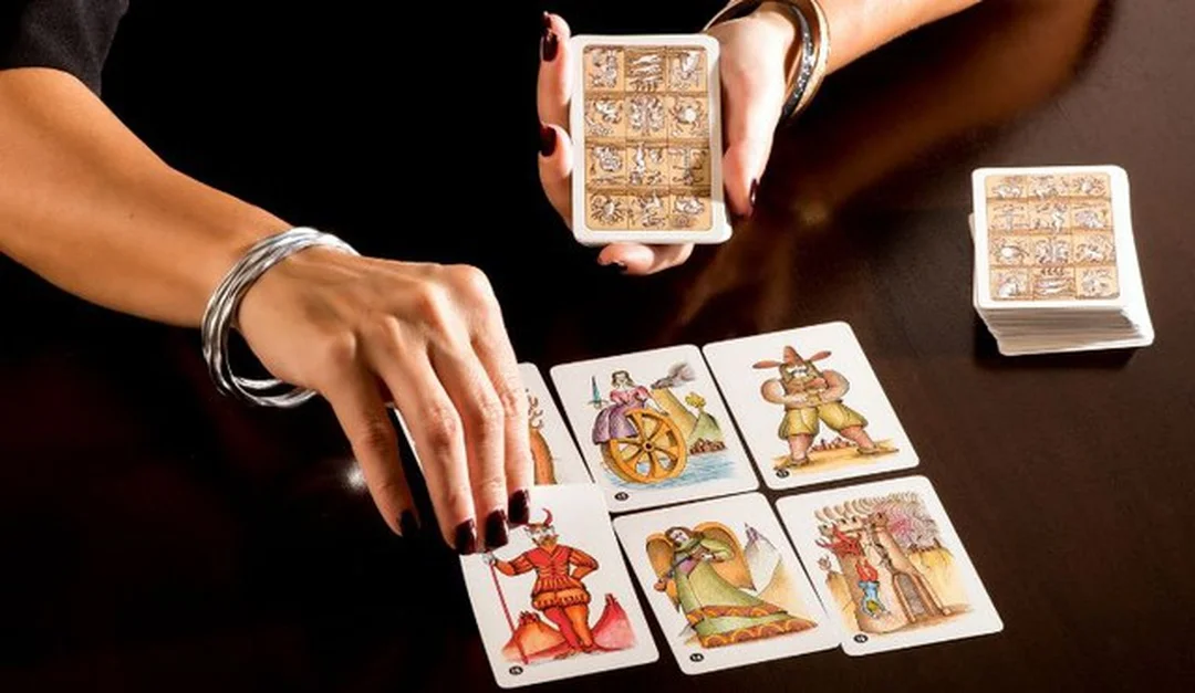 bói bài tarot online kenh14 với trải bài tình yêu trực tuyến