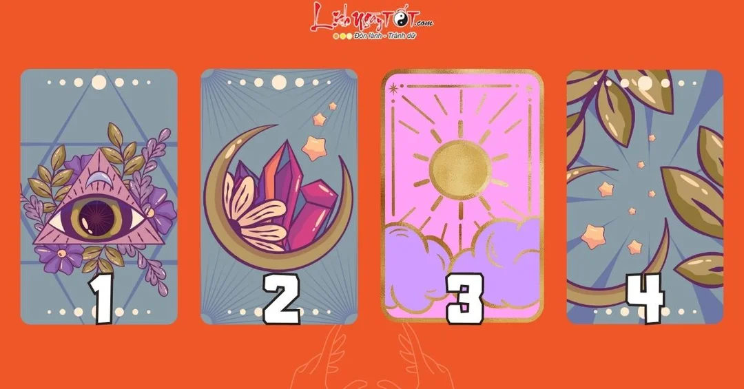 bói bài tarot về tương lai với bộ bài trải trên bàn