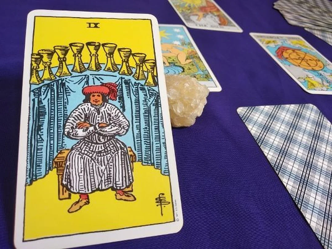 bói tarot công việc qua các lá bài sự nghiệp phổ biến