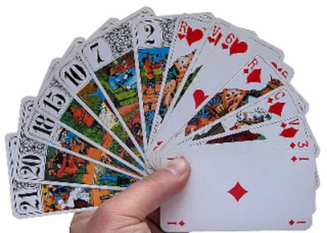 cách chơi bài tarot với bộ bài truyền thống châu Âu