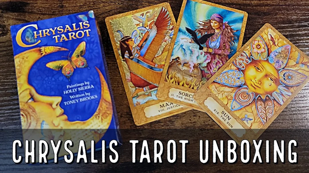 Chrysalis Tarot Unboxing and Flip Through