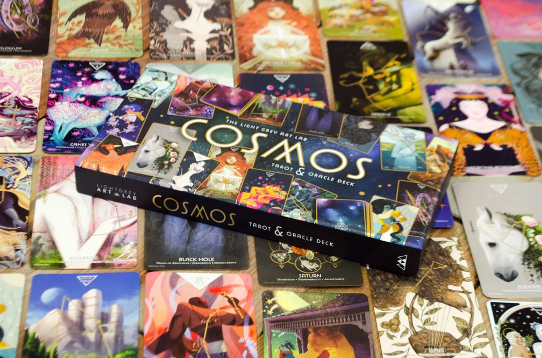 cosmos tarot and oracle deck bản hộp giới hạn với thẻ bài thiên văn