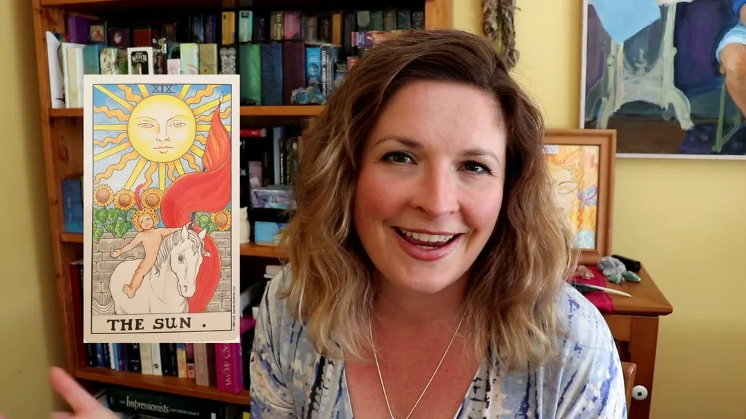 Giải thích ý nghĩa lá The Sun Tarot