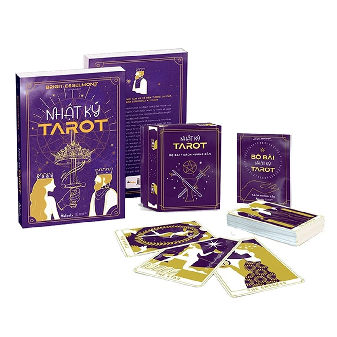 Người mới học bài tarot thực hành trải bài ba lá