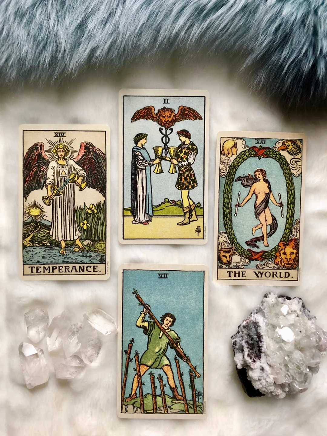 online tarot deck hướng dẫn mua bài Tarot trực tuyến