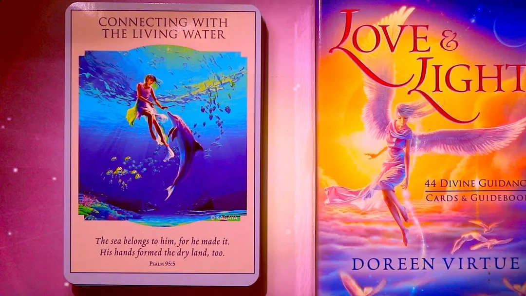 Review Love & Light Oracle Cards