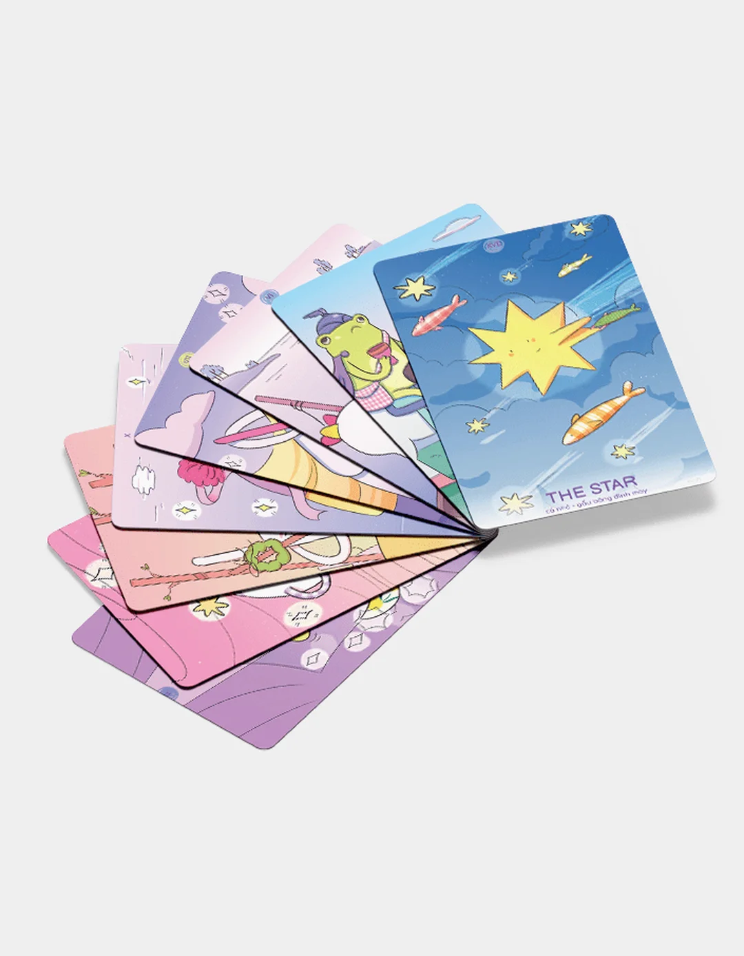 shop bài tarot có bộ bài minh họa phong cách huyền bí