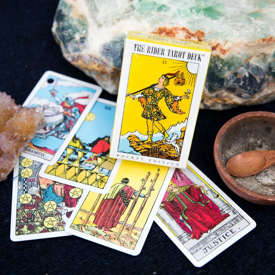 tarot deck Rider-Waite và các hệ bài tarot phổ biến