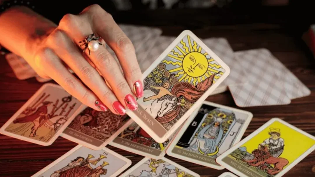 tarot là gì quy trình trải bài Tarot online có trách nhiệm