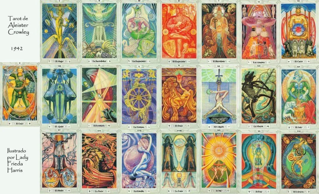 thoth tarot deck trải bài thực tế trên bàn