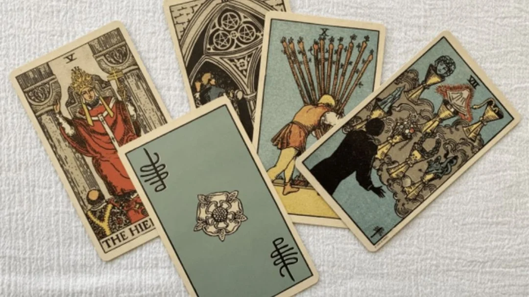 tìm hiểu bài tarot qua cấu trúc 78 lá Rider Waite Smith