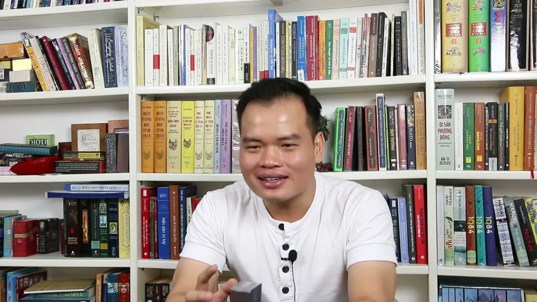 Video hướng dẫn thanh tẩy và chăm sóc bộ bài Tarot