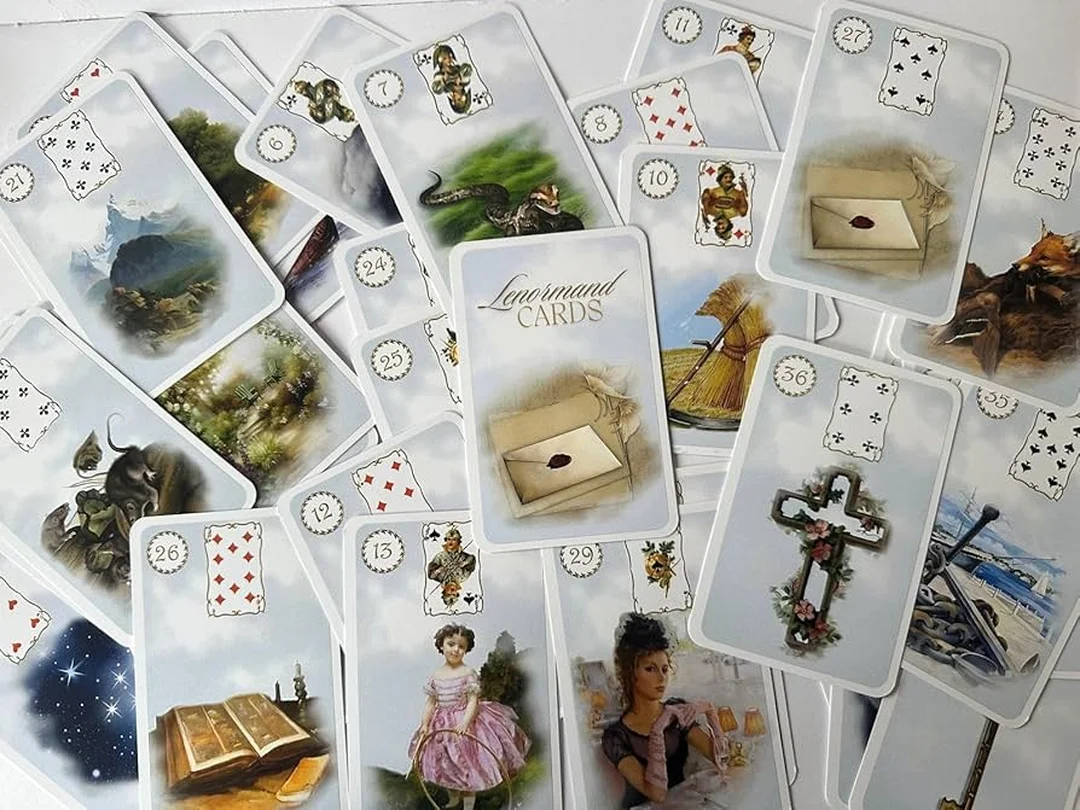 what is lenormand cards và lỗi thường gặp khi đọc bài